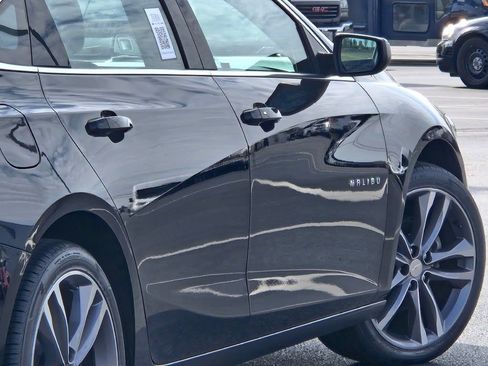 Used 2023 Chevrolet Malibu LT image 12