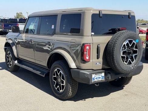 New 2026 Ford Bronco Outer Banks AWD/4WD image 5
