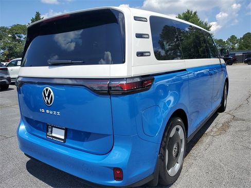 New 2025 Volkswagen ID. Buzz Pro S Plus image 4