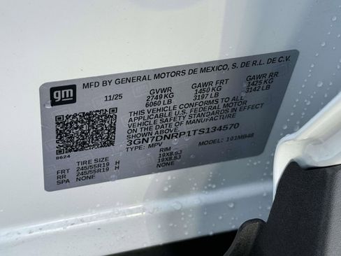 New 2026 Chevrolet Equinox EV LT image 26