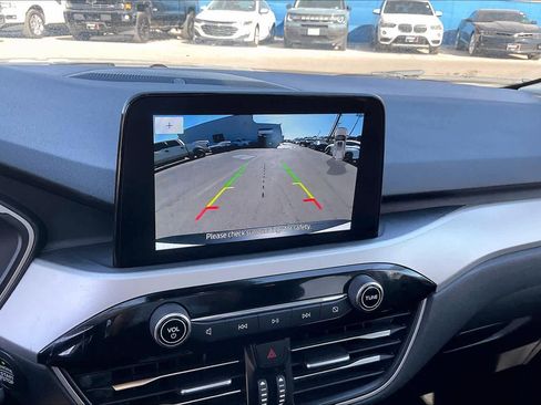 Used 2022 Ford Escape SEL w/ Technology Package image 25