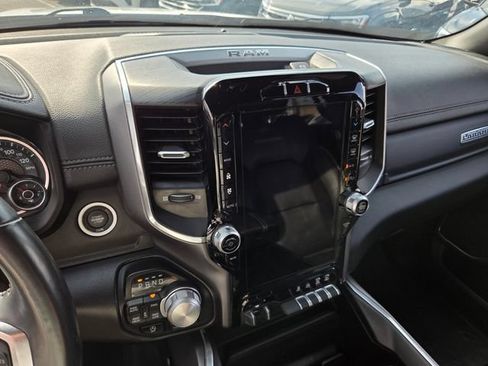Used 2023 RAM 1500 Laramie AWD/4WD image 17