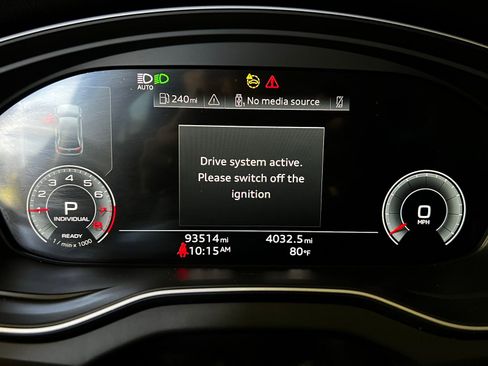 Used 2021 Audi Q5 2.0T Premium Plus w/ Premium Plus Package AWD/4WD image 10