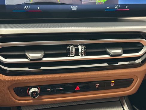 Certified 2023 BMW i4 eDrive35 image 25