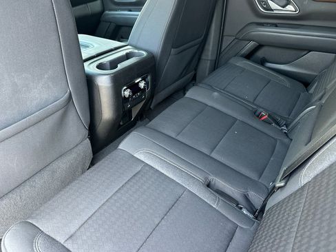 Certified 2022 GMC Yukon SLE RWD image 14