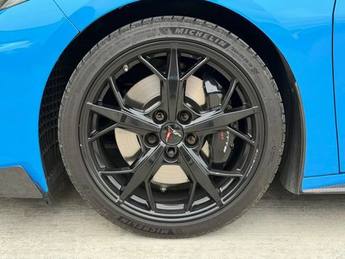 Used 2021 Chevrolet Corvette Stingray Premium Cpe w/ Z51 Performance Package RWD image 42