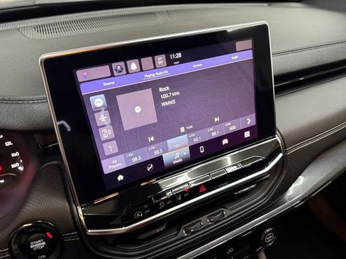 Used 2022 Jeep Compass Altitude image 29