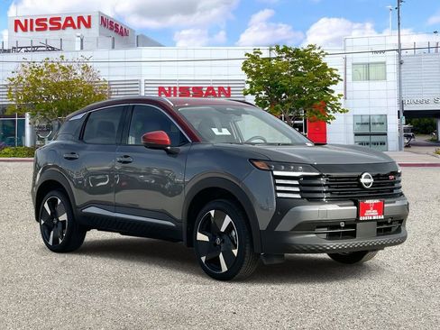 New 2026 Nissan Kicks SR image 5