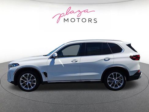 Used 2026 BMW X5 xDrive40i w/ Parking Assistance Package AWD/4WD image 8