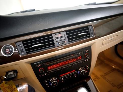Used 2010 BMW 335d Sedan image 6