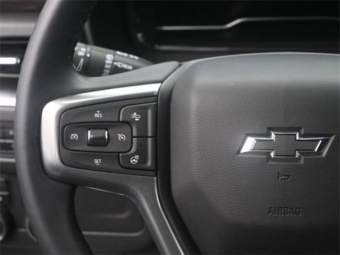 Used 2024 Chevrolet Tahoe Z71 w/ Luxury Package image 32