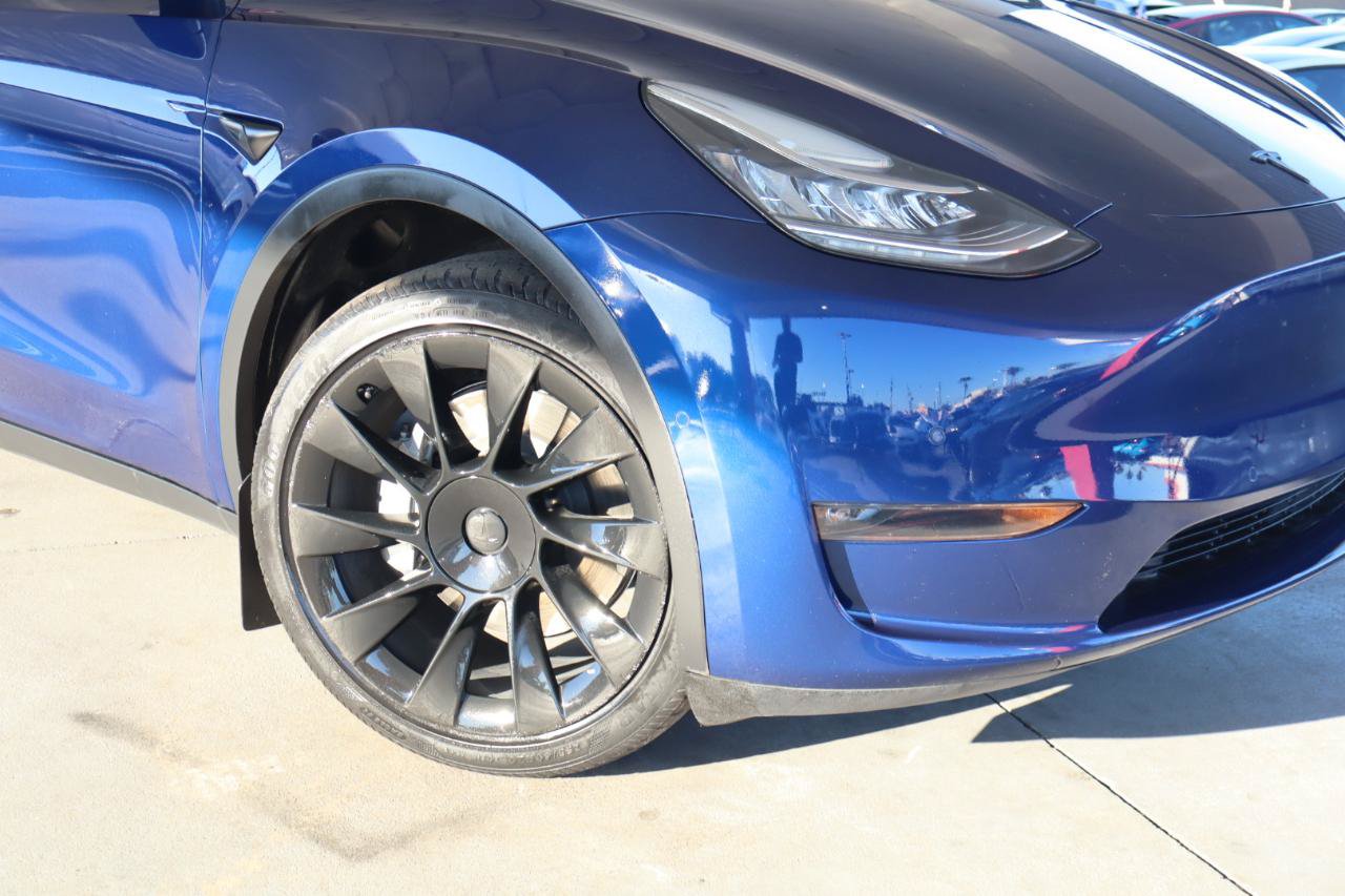 Used 2022 Tesla Model Y Long Range AWD/4WD image 4
