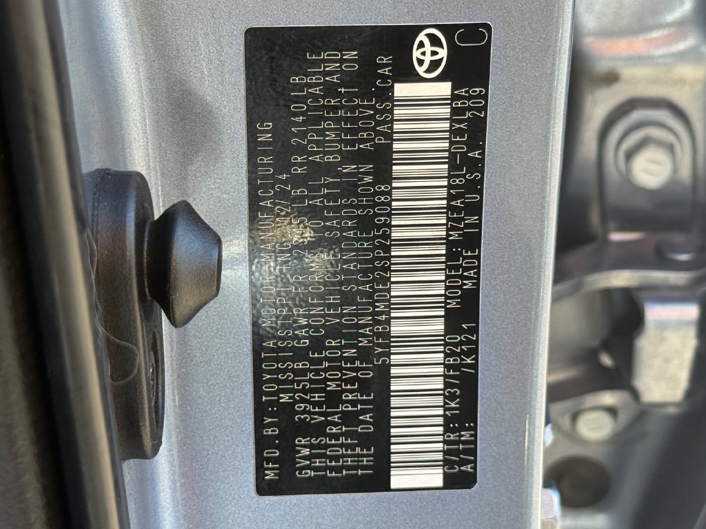 Certified 2025 Toyota Corolla LE FWD image 49