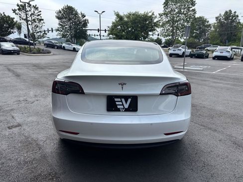 Used 2019 Tesla Model 3 Standard Range Plus RWD image 8