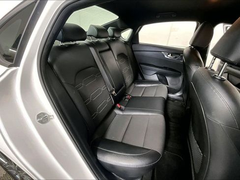 Used 2022 Kia Forte GT-Line w/ GT-Line Technology Package image 26