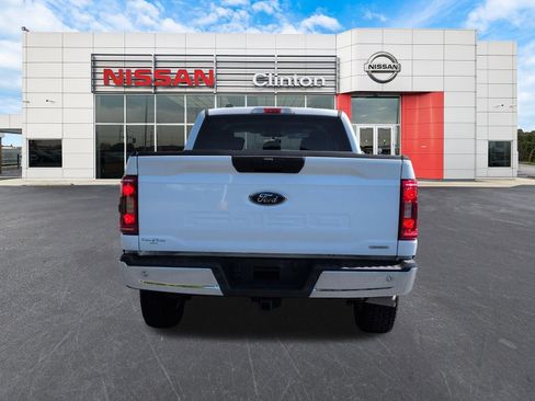 Used 2022 Ford F150 XLT w/ Equipment Group 301A Mid AWD/4WD image 4