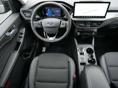 New 2026 Ford Escape SE image 13