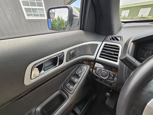 Used 2012 Ford Explorer Limited FWD image 68