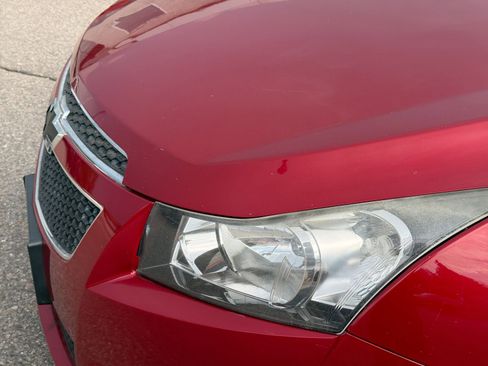 Used 2014 Chevrolet Cruze LTZ w/ Sun, Sound and Sport Package FWD image 12