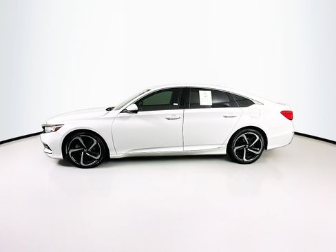 Used 2020 Honda Accord Sport image 4