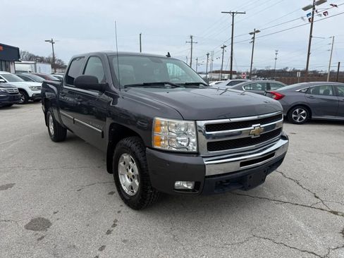Used 2011 Chevrolet Silverado 1500 LT w/ All-Star Edition image 7