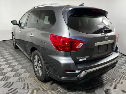 Used 2019 Nissan Pathfinder S image 7