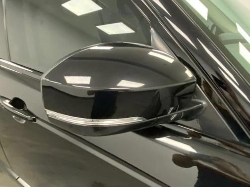 Used 2018 Land Rover Range Rover Supercharged AWD/4WD image 16