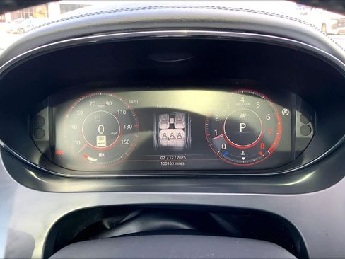 Used 2018 Jaguar E-PACE SE image 50