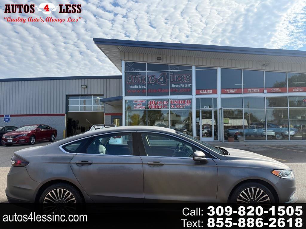 Used 2017 Ford Fusion SE w/ Fusion SE Technology Package FWD image 1
