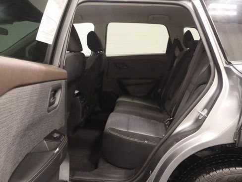 Used 2021 Nissan Rogue S image 13