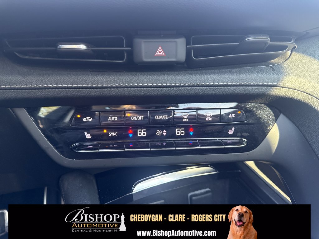 Used 2023 Buick Envision Essence w/ Technology Package I AWD/4WD image 24