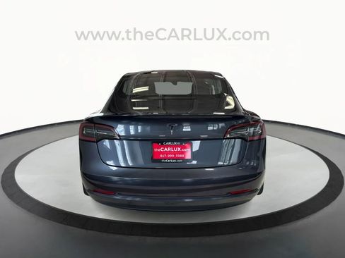 Used 2018 Tesla Model 3 Long Range image 6