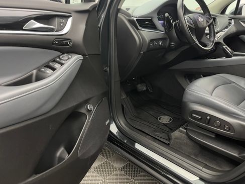 Used 2020 Buick Enclave Premium w/ Surround and Sites Package FWD image 17