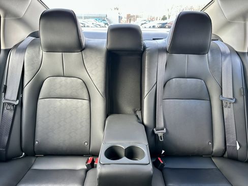 New 2026 Nissan Sentra SR w/ SR Premium Package FWD image 36