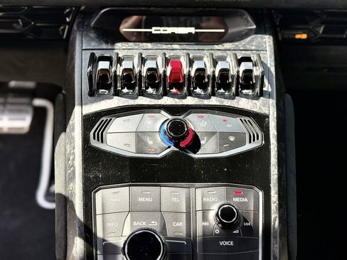 Used 2019 Lamborghini Huracan Performante image 62