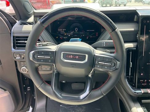 New 2025 GMC Yukon XL AT4 Ultimate image 17