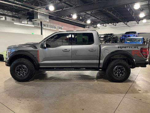 Used 2025 Ford F150 Raptor w/ Equipment Group 803A Raptor R AWD/4WD image 6