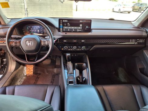 Used 2023 Honda Accord EX-L image 13