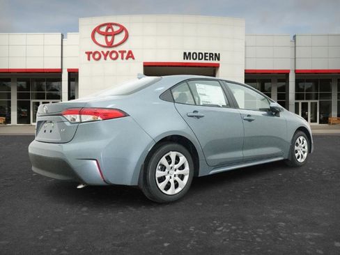 New 2026 Toyota Corolla LE FWD image 21