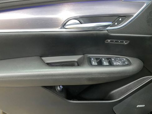 Used 2019 Cadillac XT5 Premium Luxury image 55