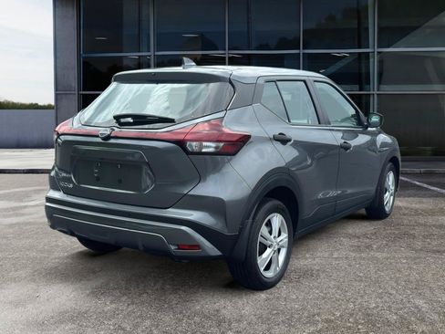 Used 2024 Nissan Kicks S FWD image 5