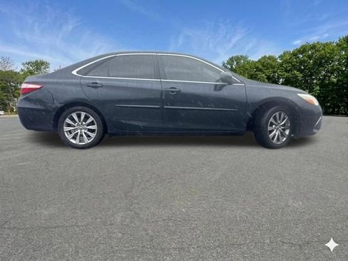 Used 2017 Toyota Camry XLE w/ Protection Package (Q2) FWD image 8