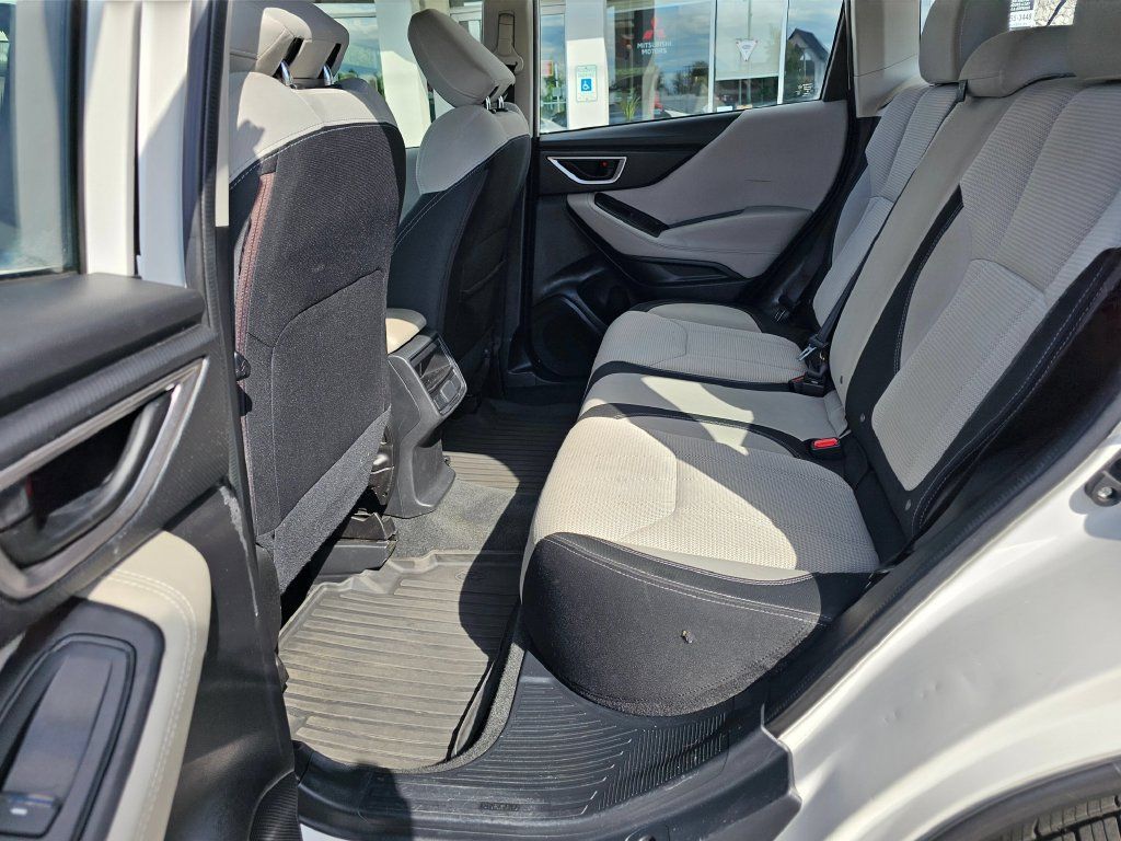 Used 2021 Subaru Forester AWD/4WD image 18