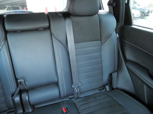 Used 2022 Mitsubishi Outlander SE image 14