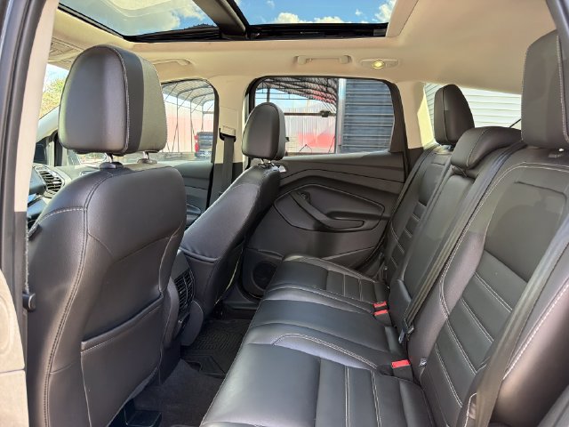 Used 2017 Ford Escape Titanium AWD/4WD image 27