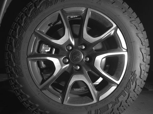 Used 2025 Jeep Compass Trailhawk image 12