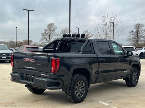 Used 2022 GMC Sierra 1500 AT4X image 12