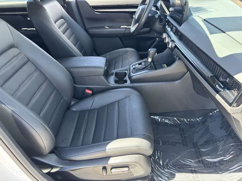 Used 2024 Honda CR-V EX-L image 9