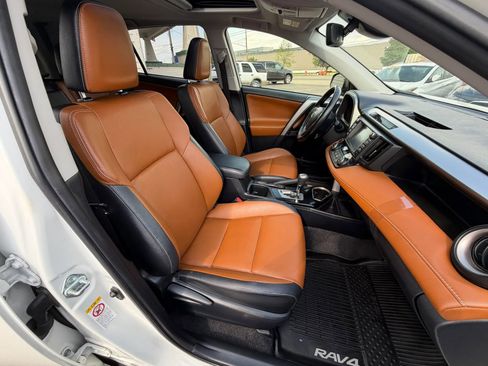 Used 2017 Toyota RAV4 Limited w/ Advanced Technology Package image 31