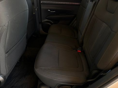Certified 2024 Hyundai Tucson SEL FWD image 9